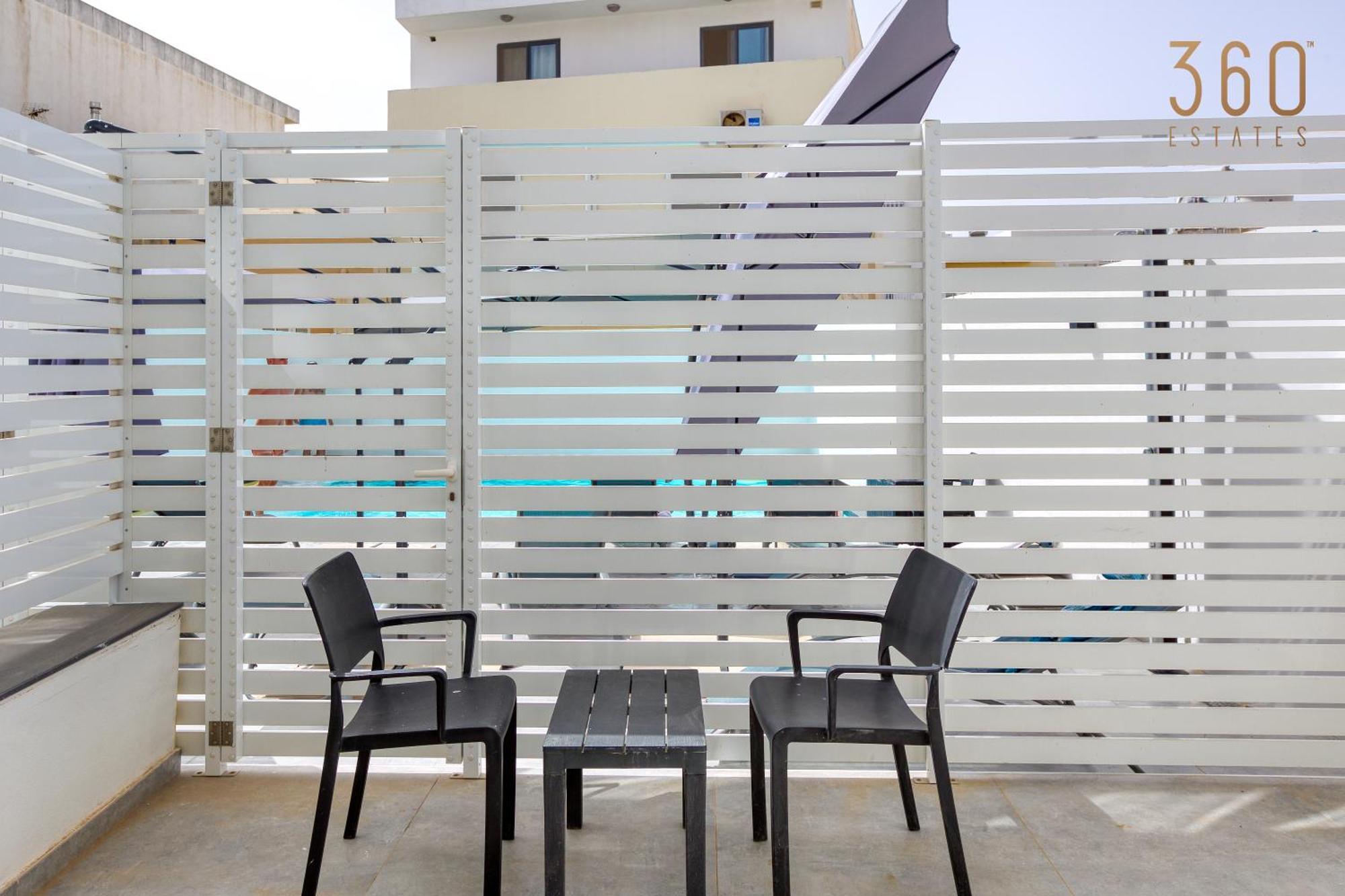 The Swieqi Poolside Suites Is-Swieqi Екстериор снимка