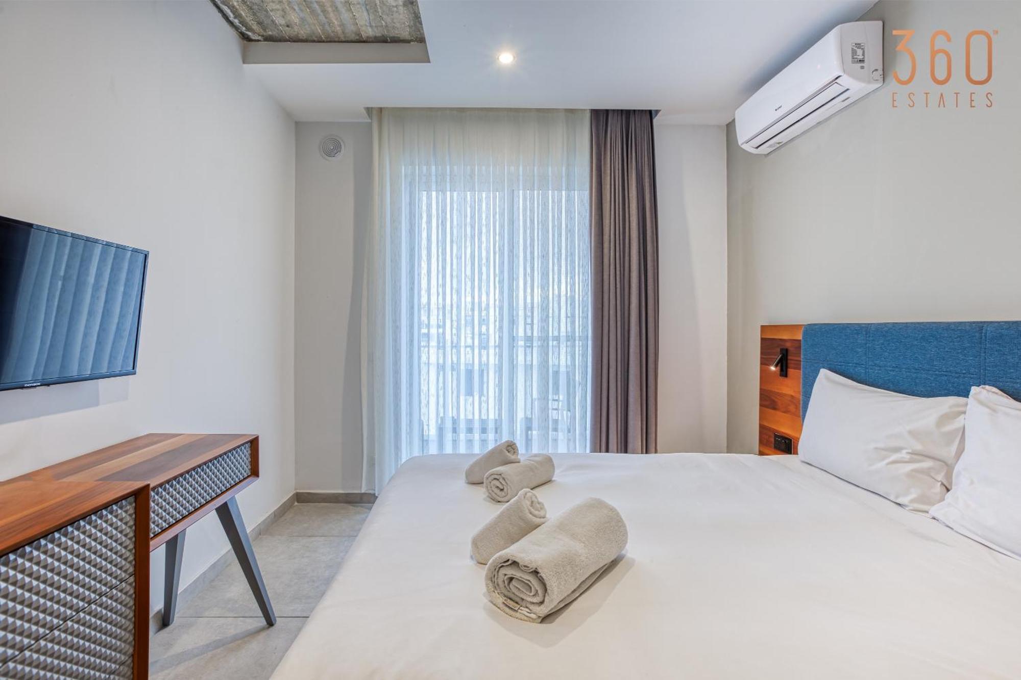 The Swieqi Poolside Suites Is-Swieqi Екстериор снимка