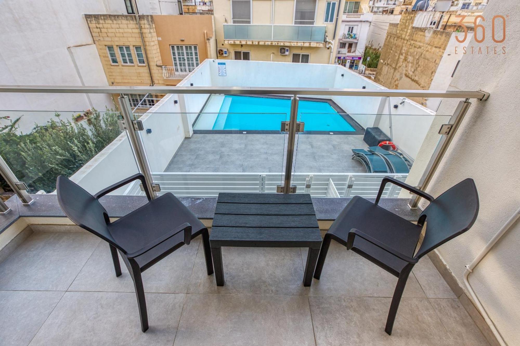 The Swieqi Poolside Suites Is-Swieqi Екстериор снимка